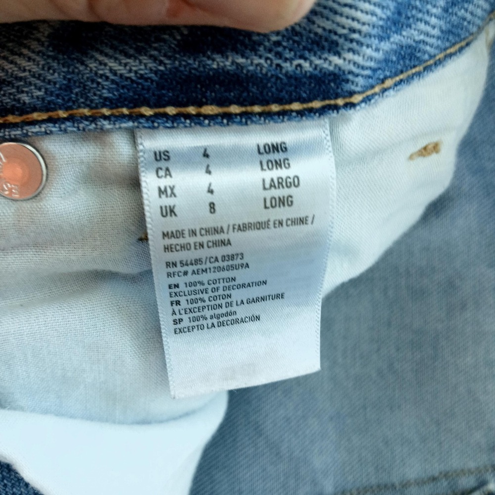 American‎ Eagle Outfitters Jeans Womens 4 Long Light Wash Mom Jean High Rise - Picture 11 of 11